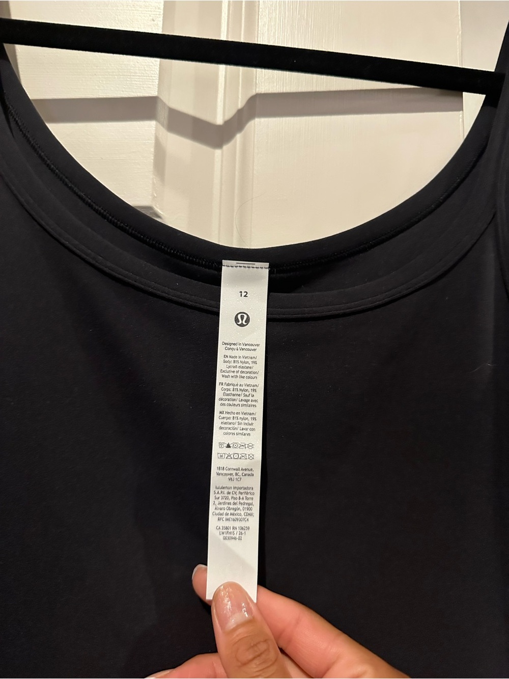 Lululemon Align Scoop neck tank top - Picture 4 of 6